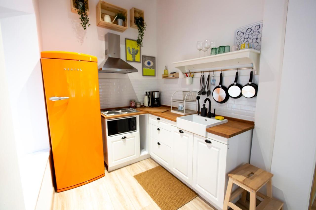 Flats Company Ajda Apartment Istanbul Eksteriør billede